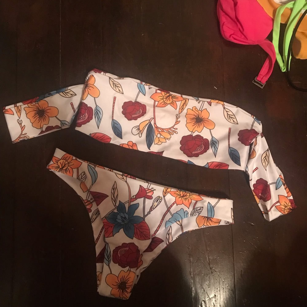 Floral swim suit